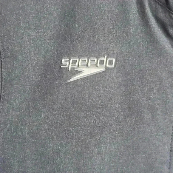 Speedo Kids  Gray Jacket Size Small - Picture 2 of 8